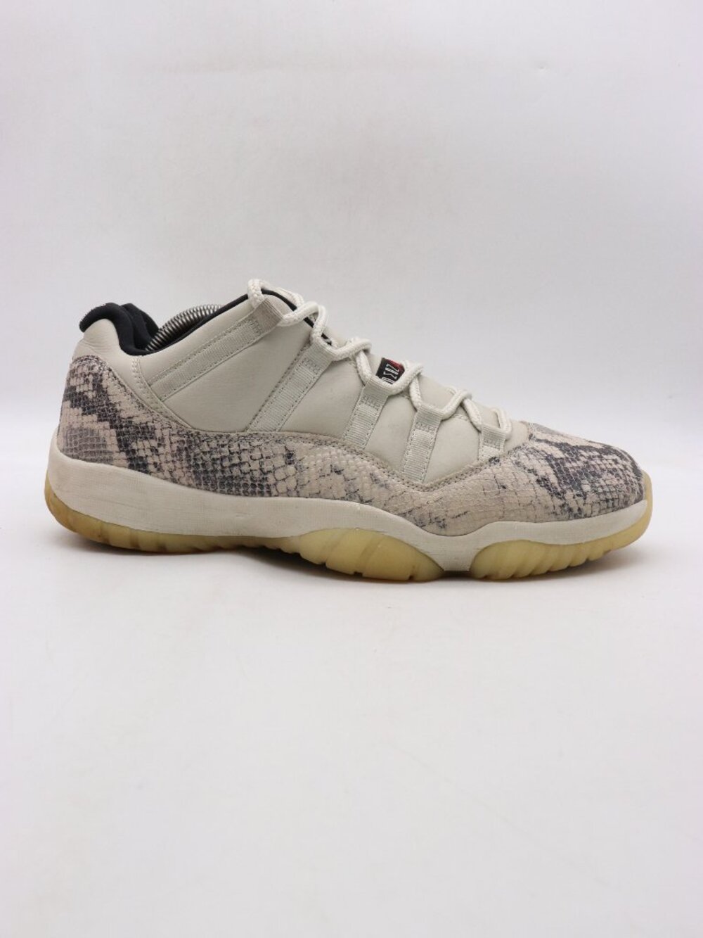 Nike Air Jordan 11 Retro Low Light Bone Snakeskin Python Men's 11 CD6846-002